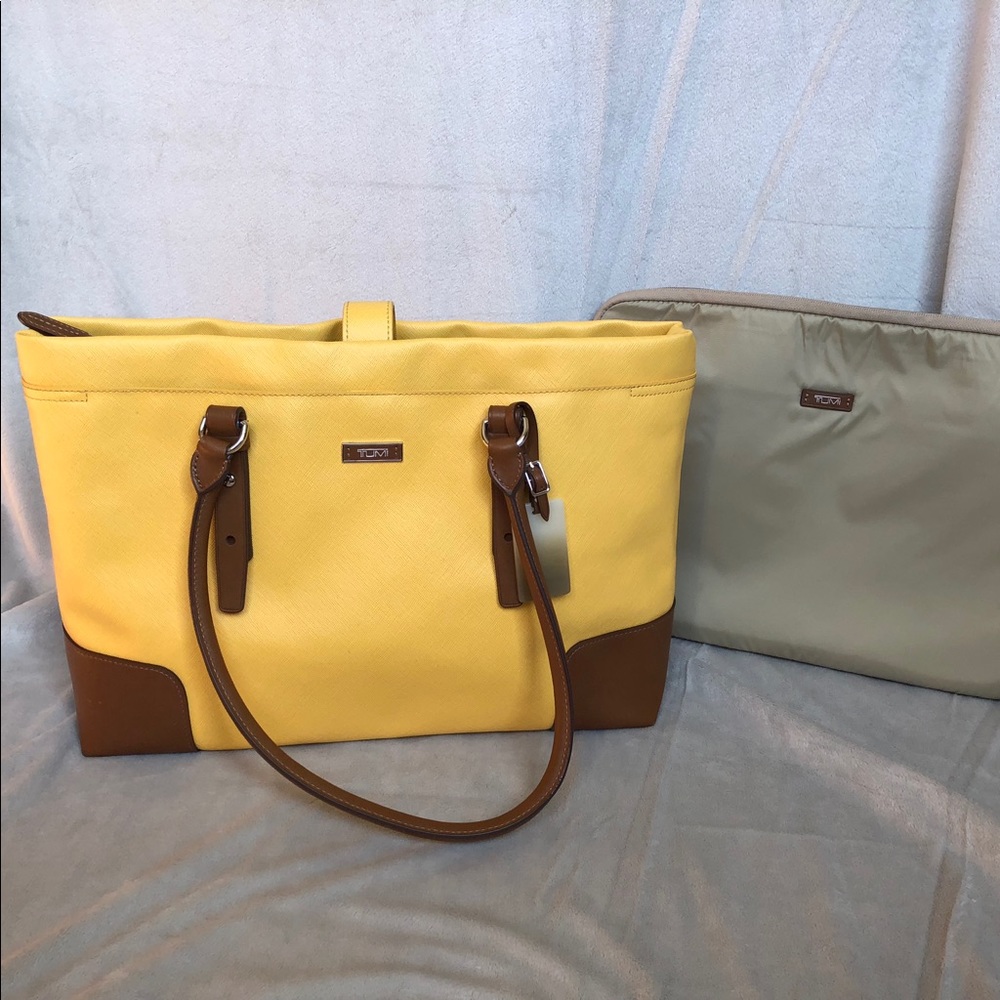 Tumi Leather Travel/ Work Tote Laptop With Case